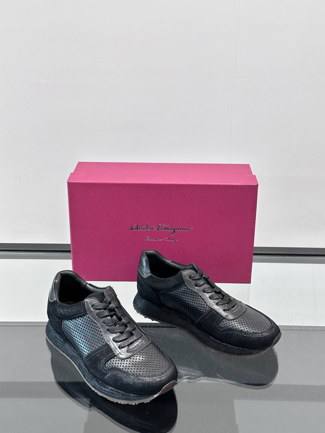 살바토레 페라가모 Salvatore Ferragamo 스니커즈