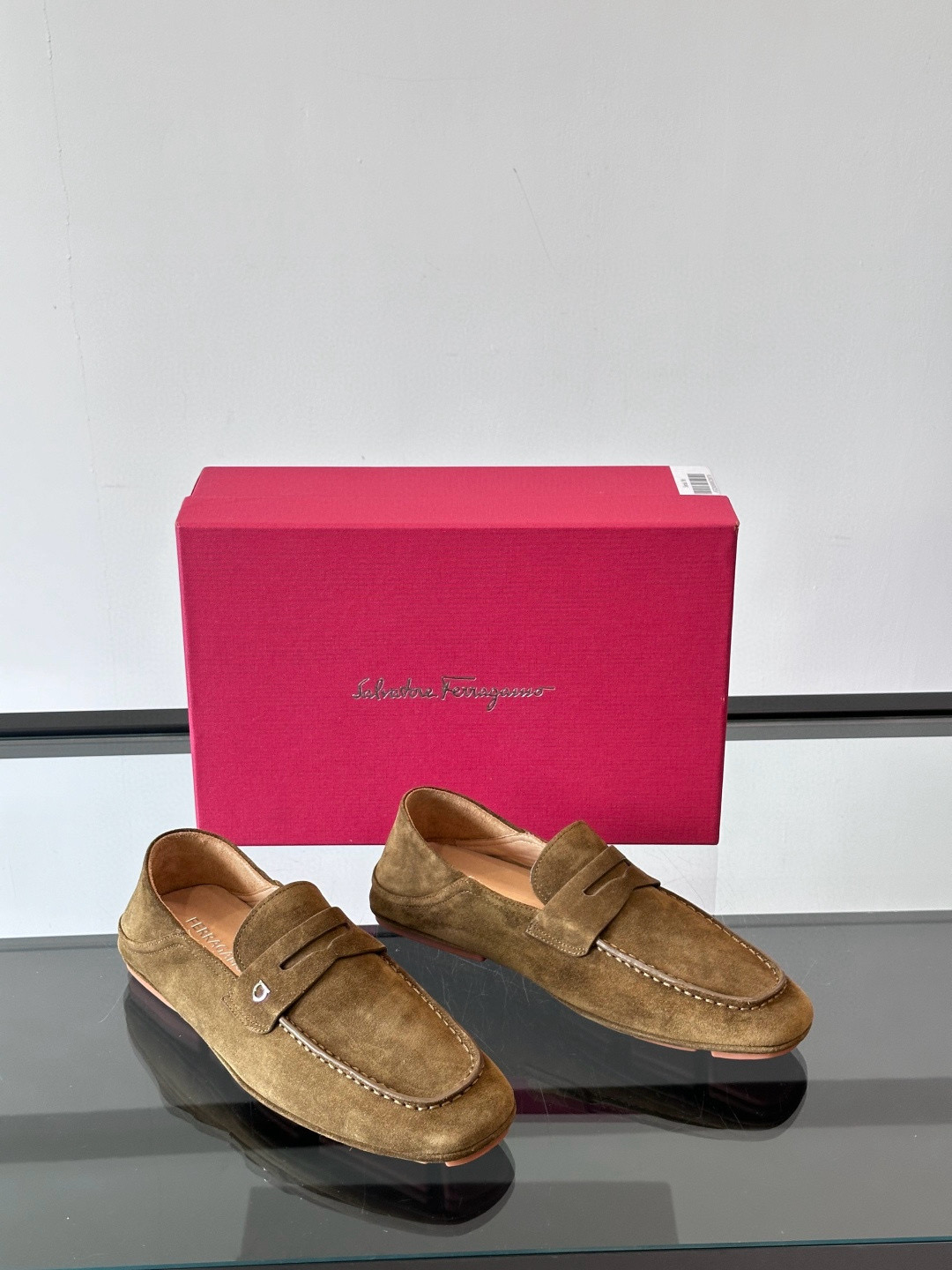 살바토레 페라가모 Salvatore Ferragamo 로퍼