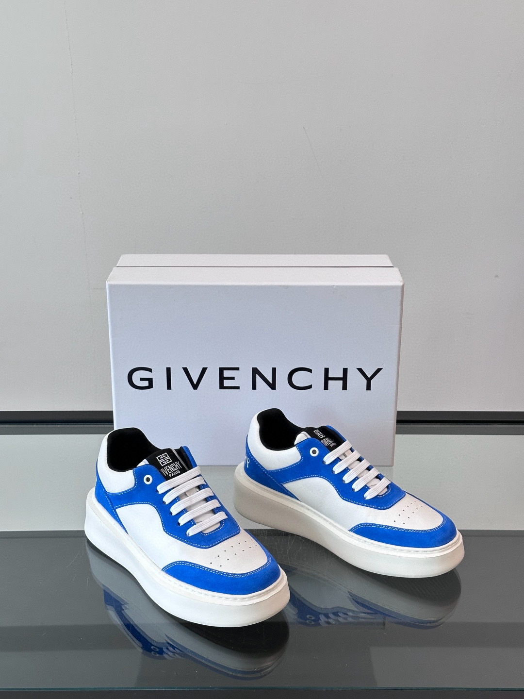 지방시 Givenchy 스니커즈