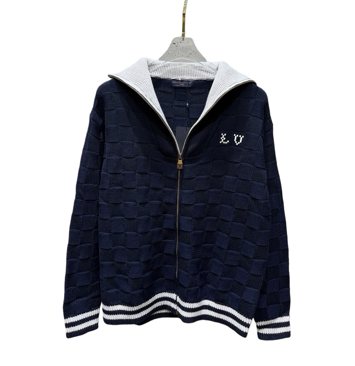 루이비통 Louis Vuitton 가디건