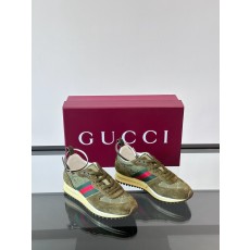 구찌 Gucci Re-Motion 스니커즈