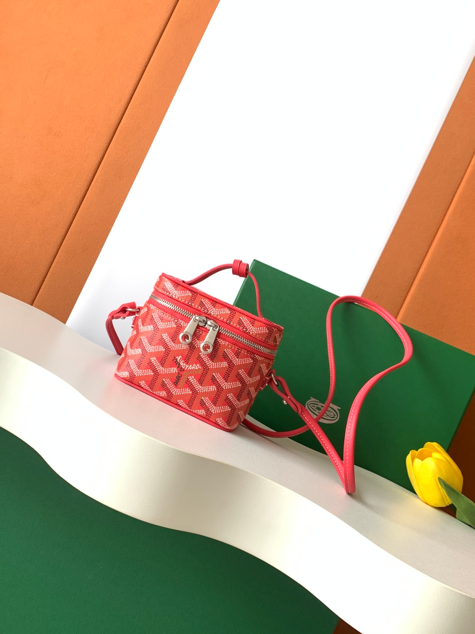 고야드 Goyard 8317 MUSE NANO 파우치