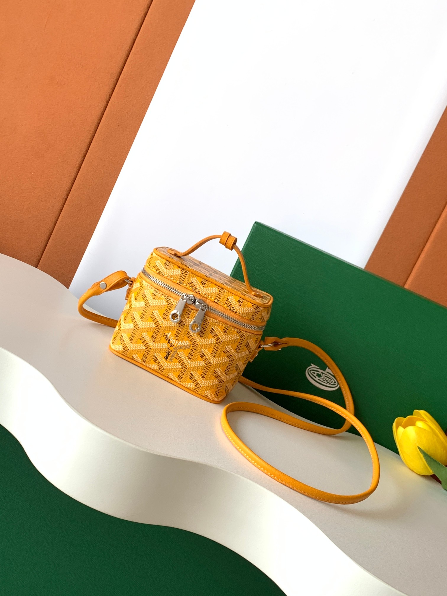 고야드 Goyard 8317 MUSE NANO 파우치