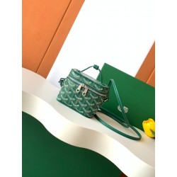 고야드 Goyard 8317 MUSE NANO 파우치