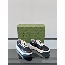 구찌 Gucci 스니커즈