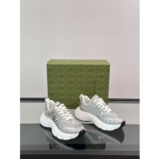 구찌 Gucci 스니커즈