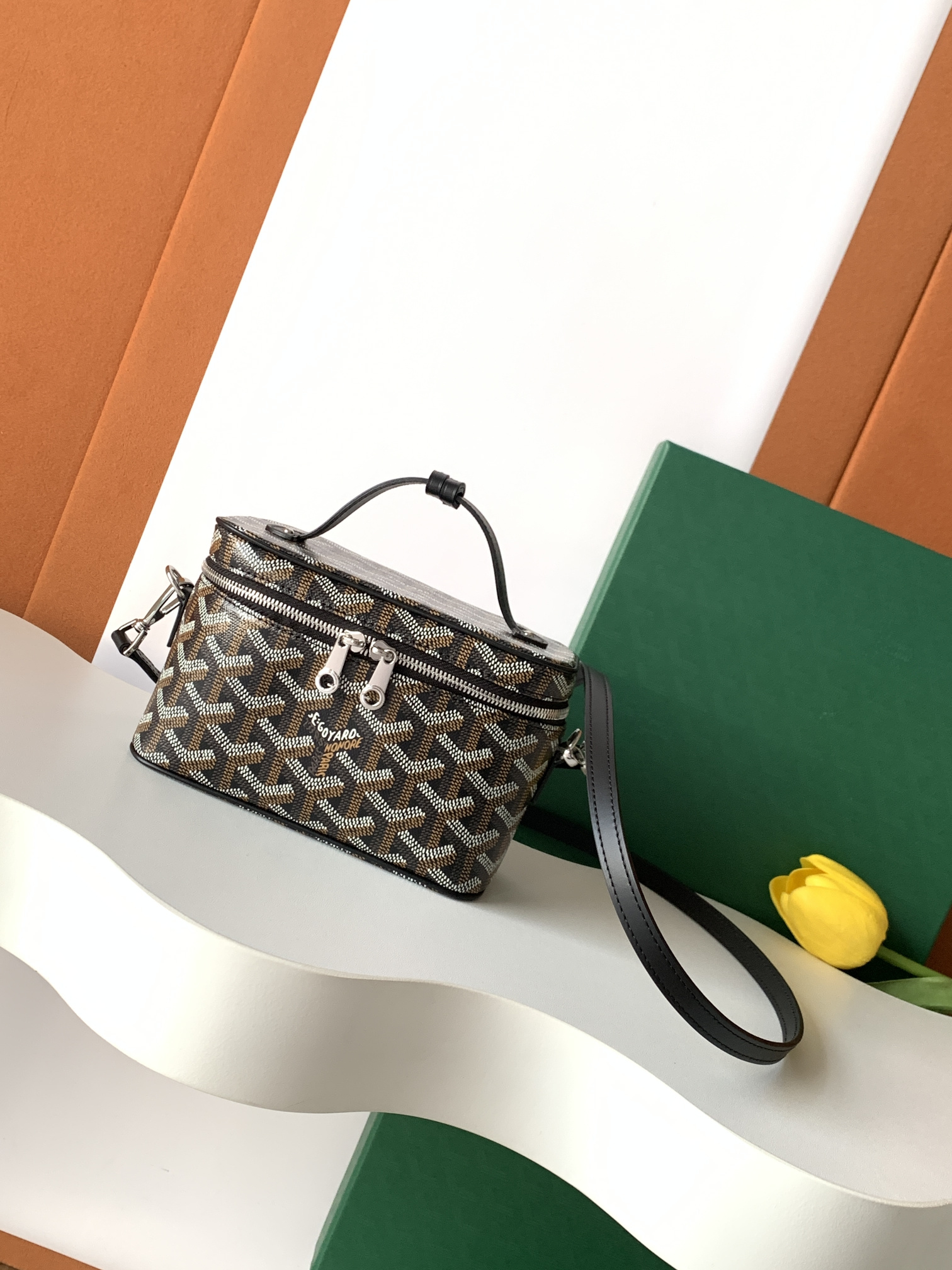 고야드 Goyard 8316 MINI MUSE 파우치 16cm