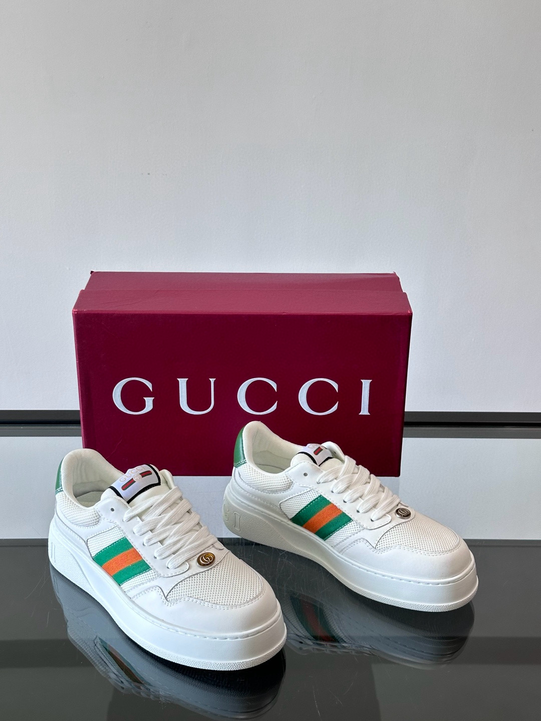 구찌 Gucci 스니커즈
