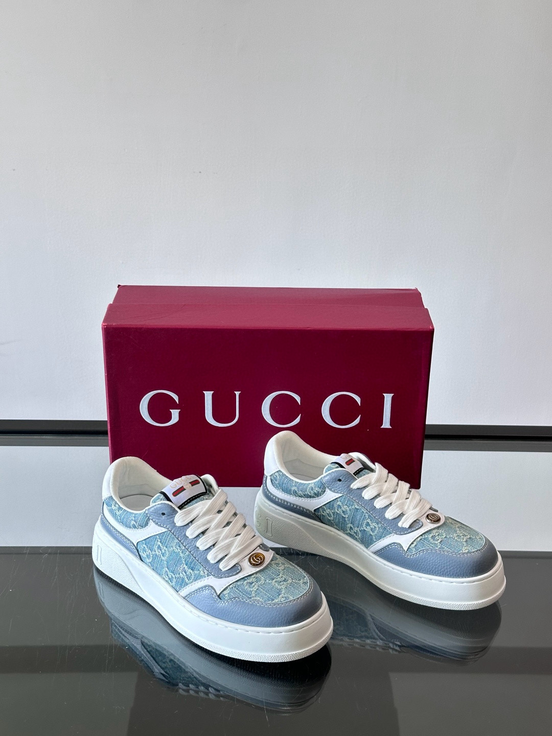 구찌 Gucci 스니커즈