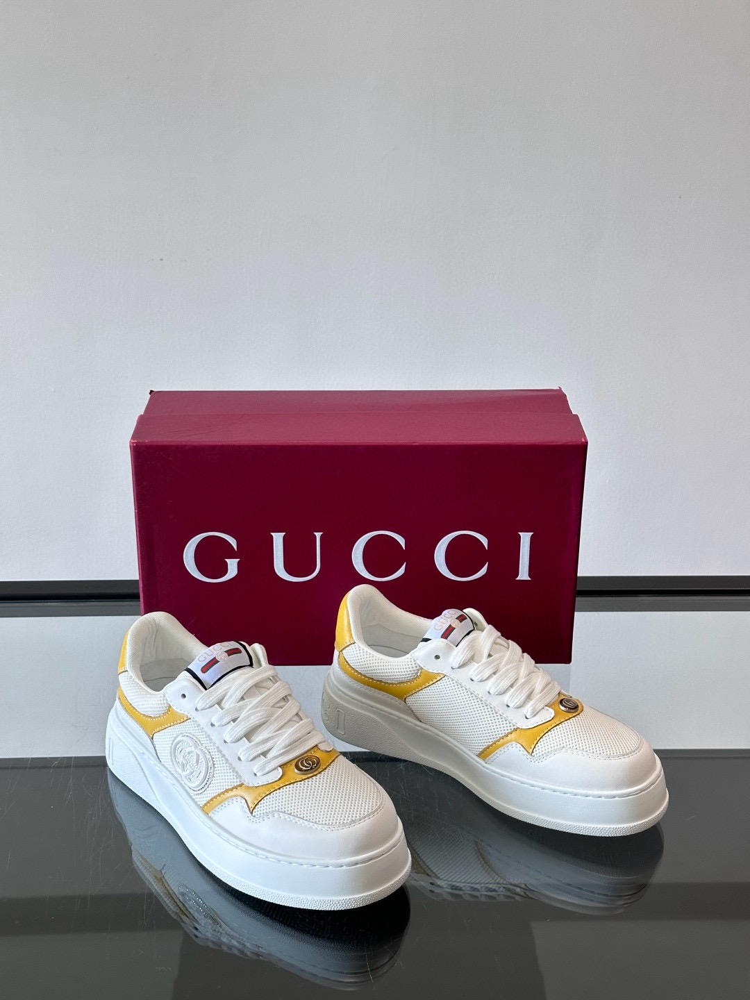 구찌 Gucci 스니커즈
