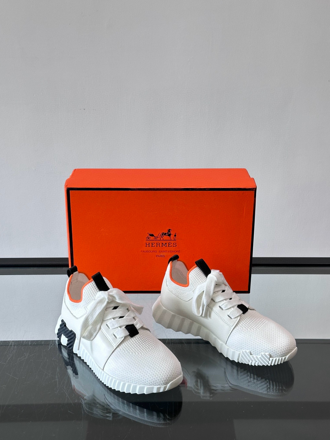 에르메스 Hermes Bouncing 스니커즈