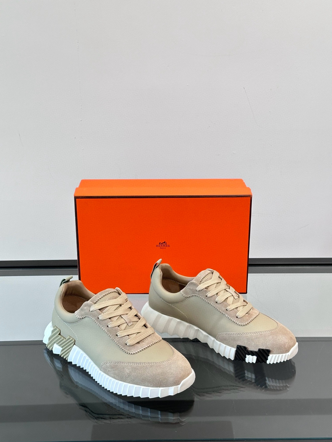 에르메스 Hermes Bouncing 스니커즈