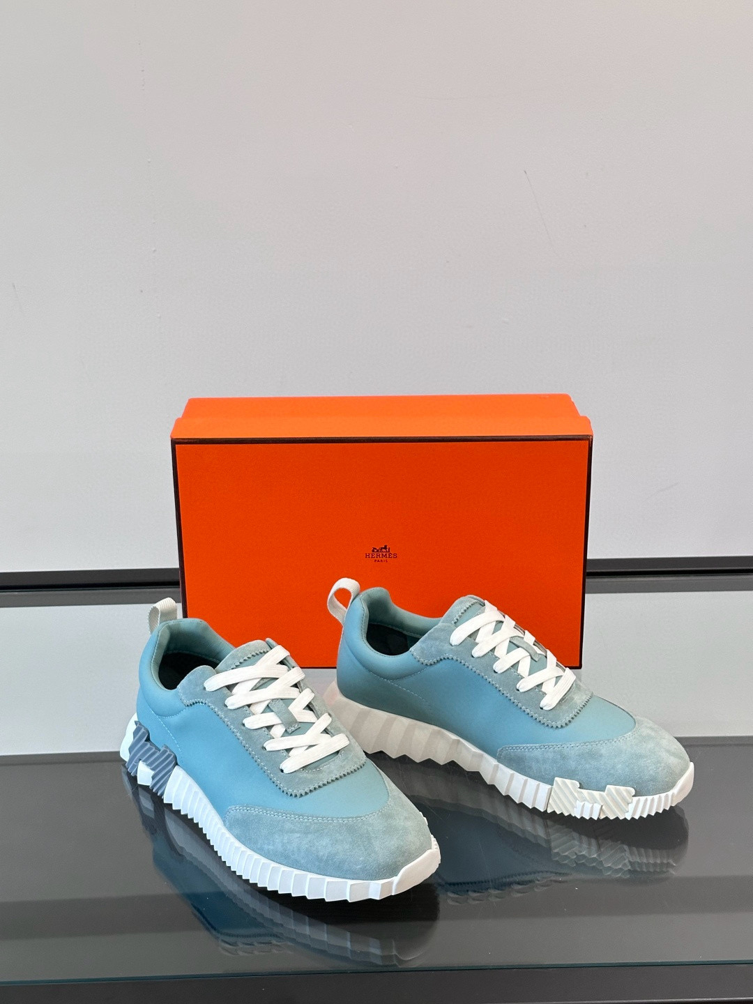 에르메스 Hermes Bouncing 스니커즈