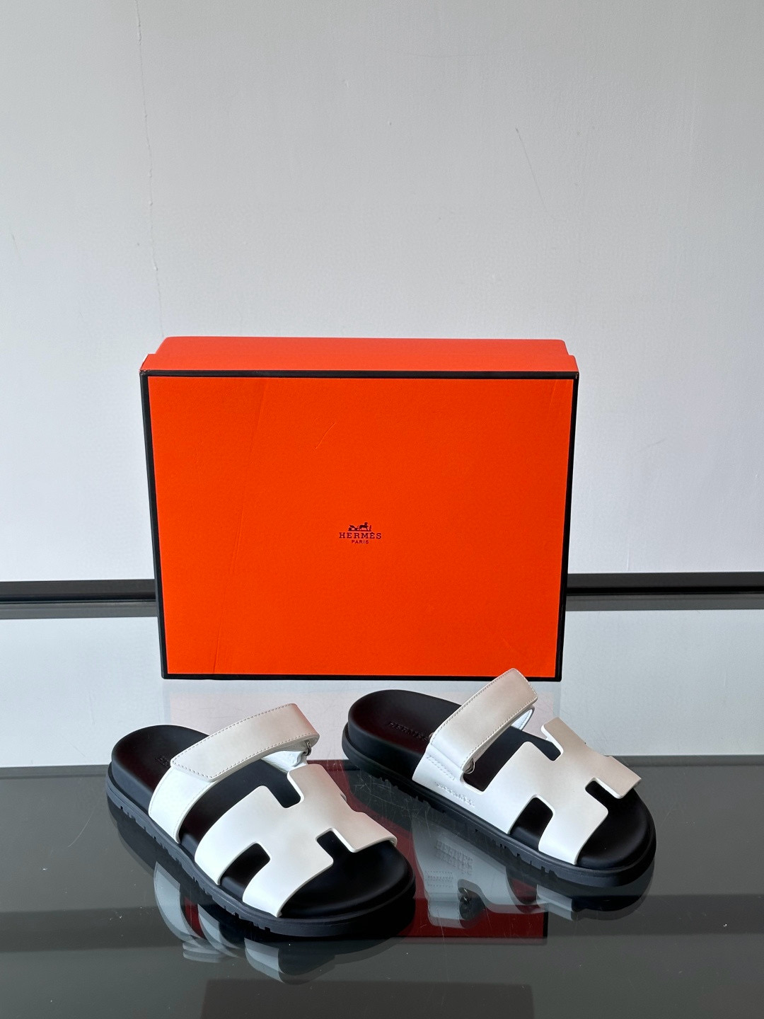 에르메스 Hermes Chypre Sandal Epsom 슬리퍼