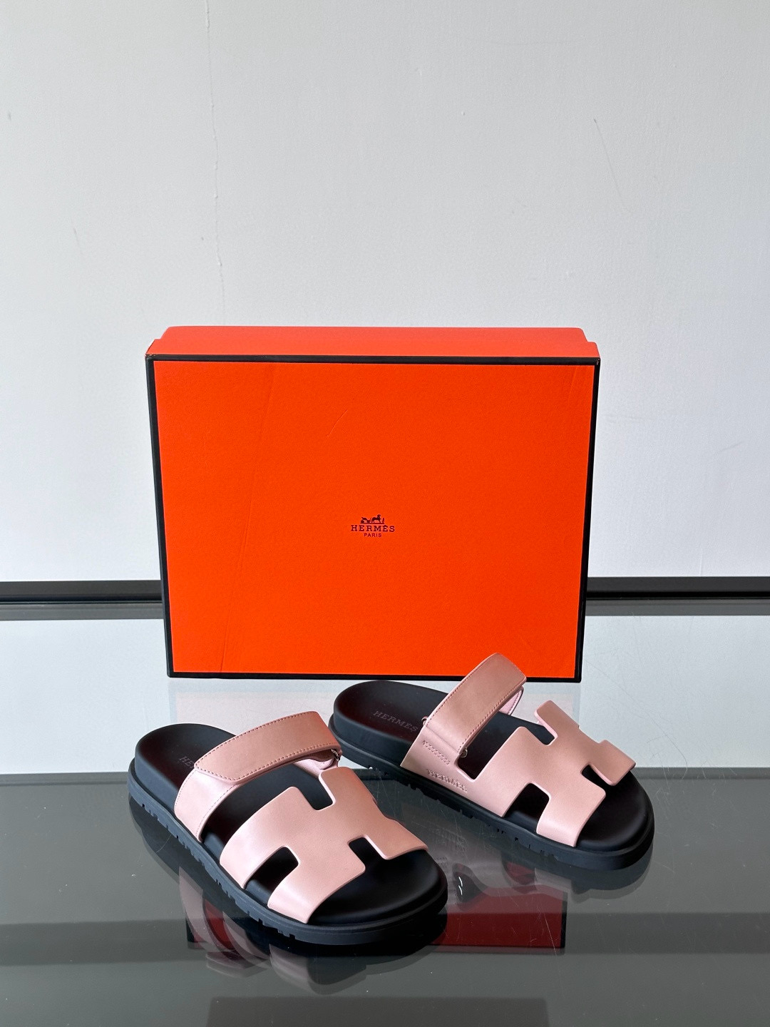 에르메스 Hermes Chypre Sandal Epsom 슬리퍼