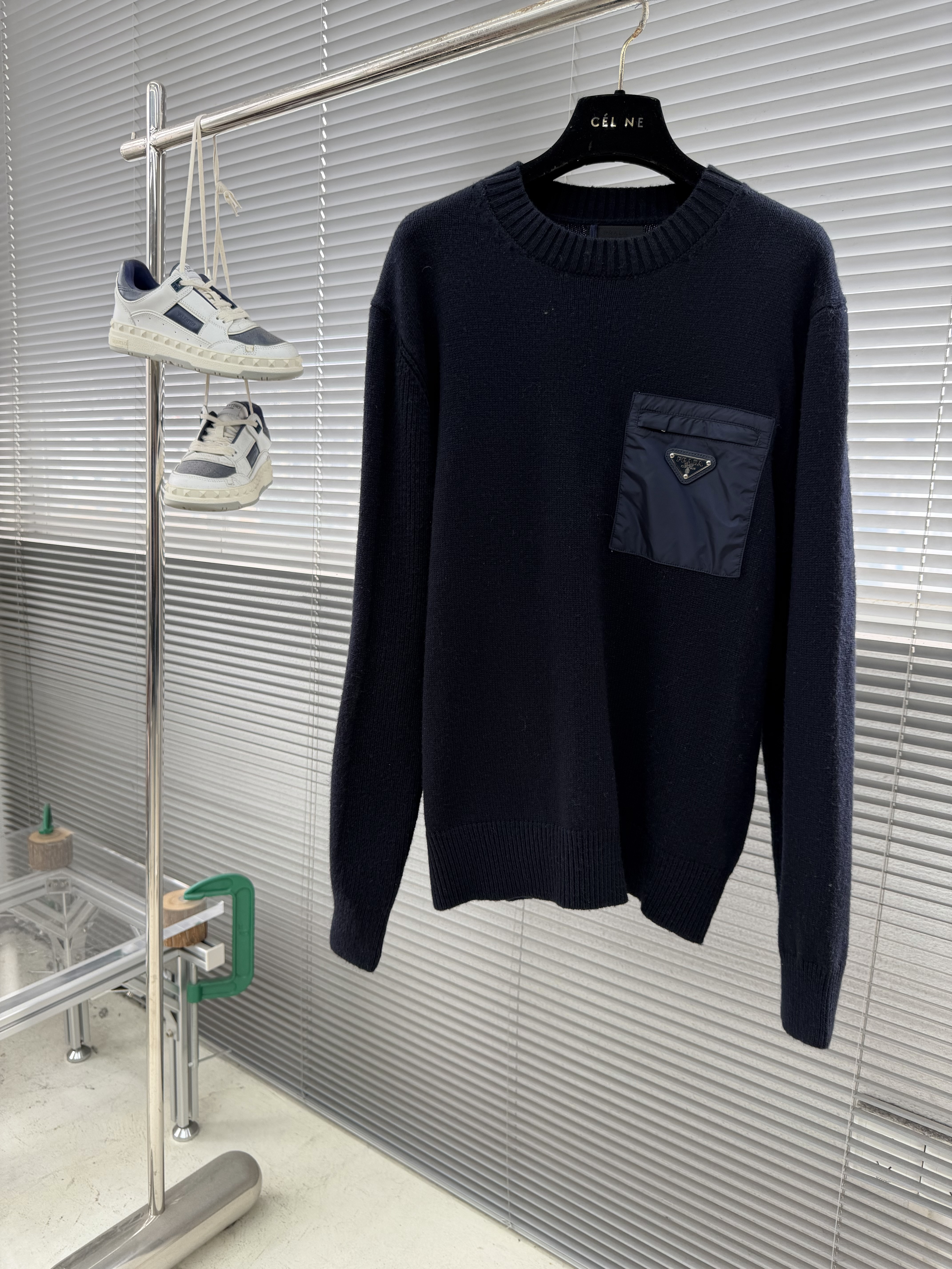 프라다 Prada 스웨터