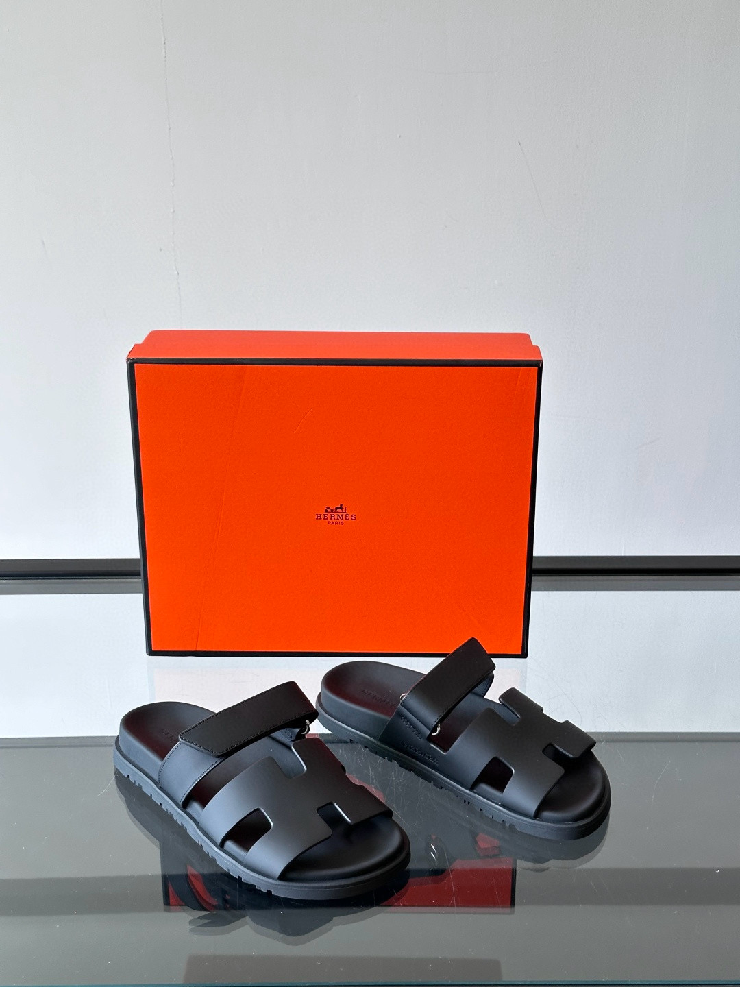 에르메스 Hermes Chypre Sandal Epsom 슬리퍼