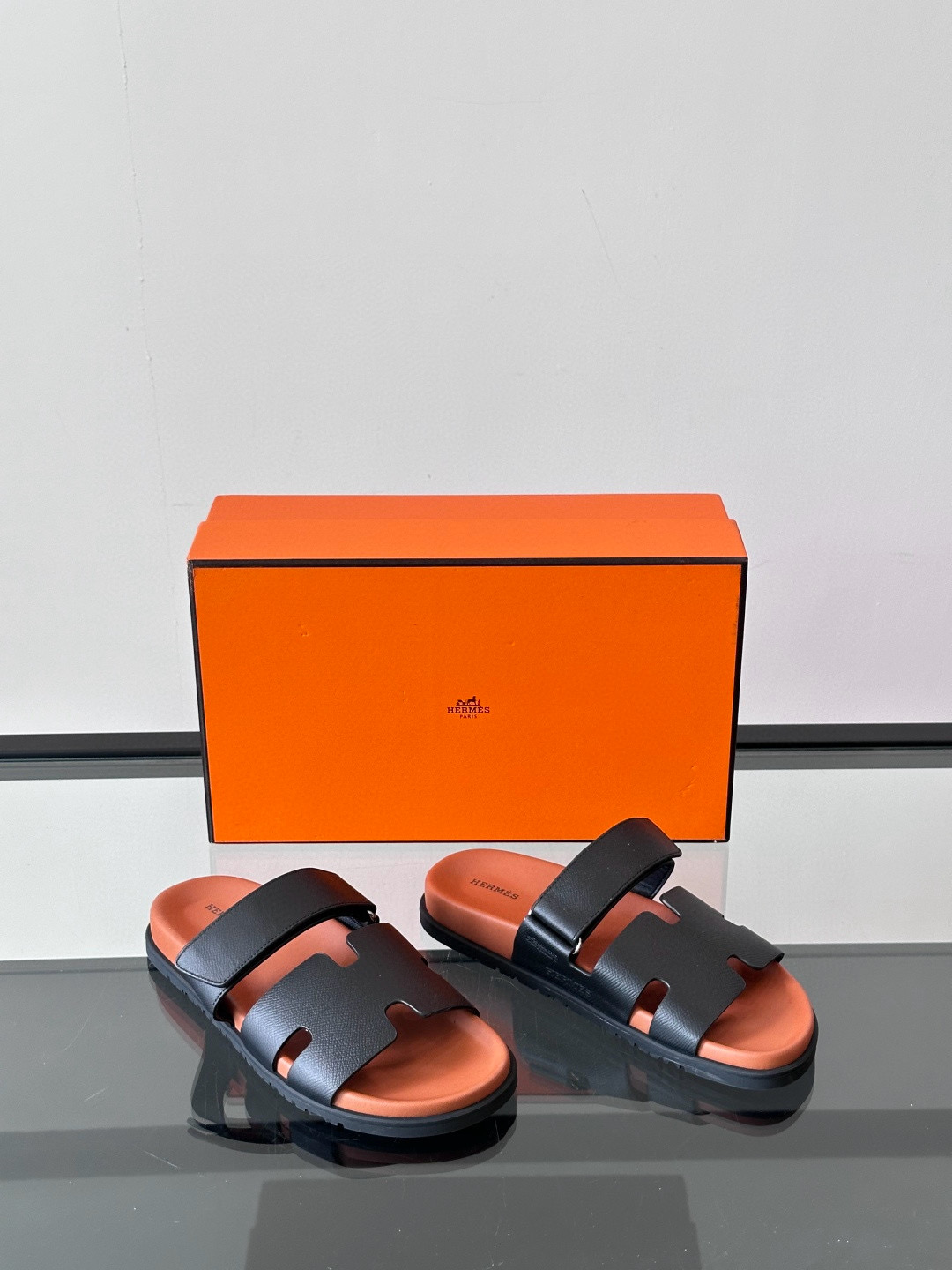 에르메스 Hermes Chypre Sandal 슬리퍼