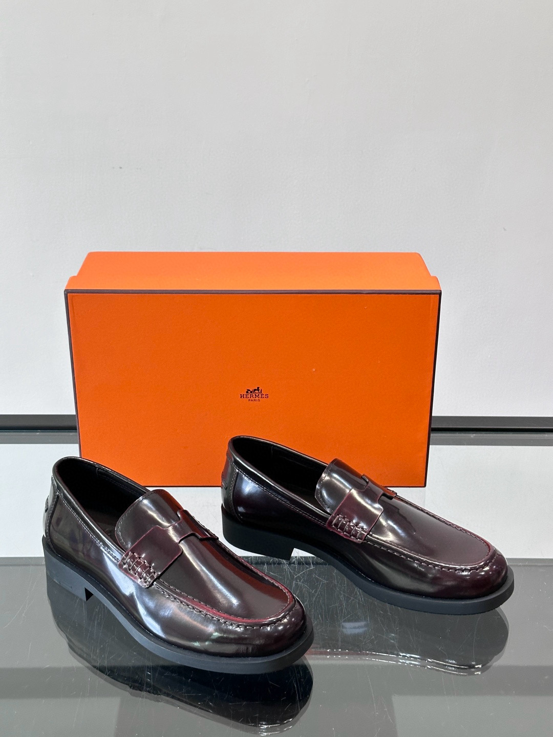 에르메스 Hermes Go Mule 로퍼