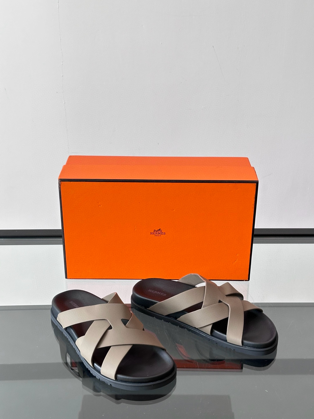에르메스 Hermes Kazimir 슬리퍼