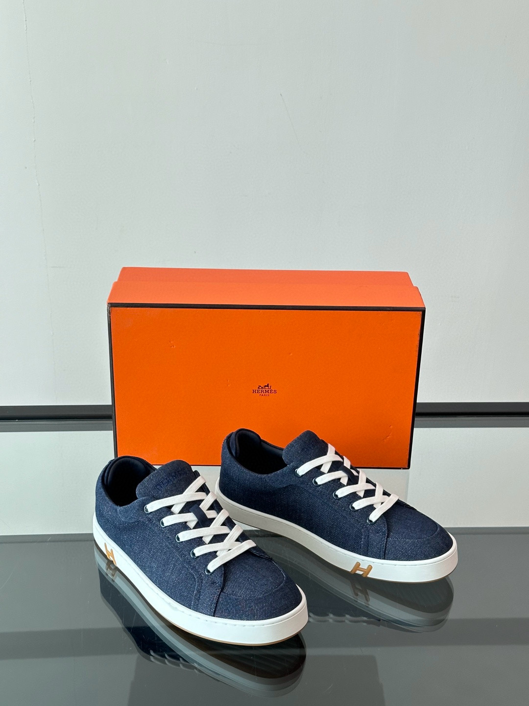 에르메스 Hermes Kid 스니커즈