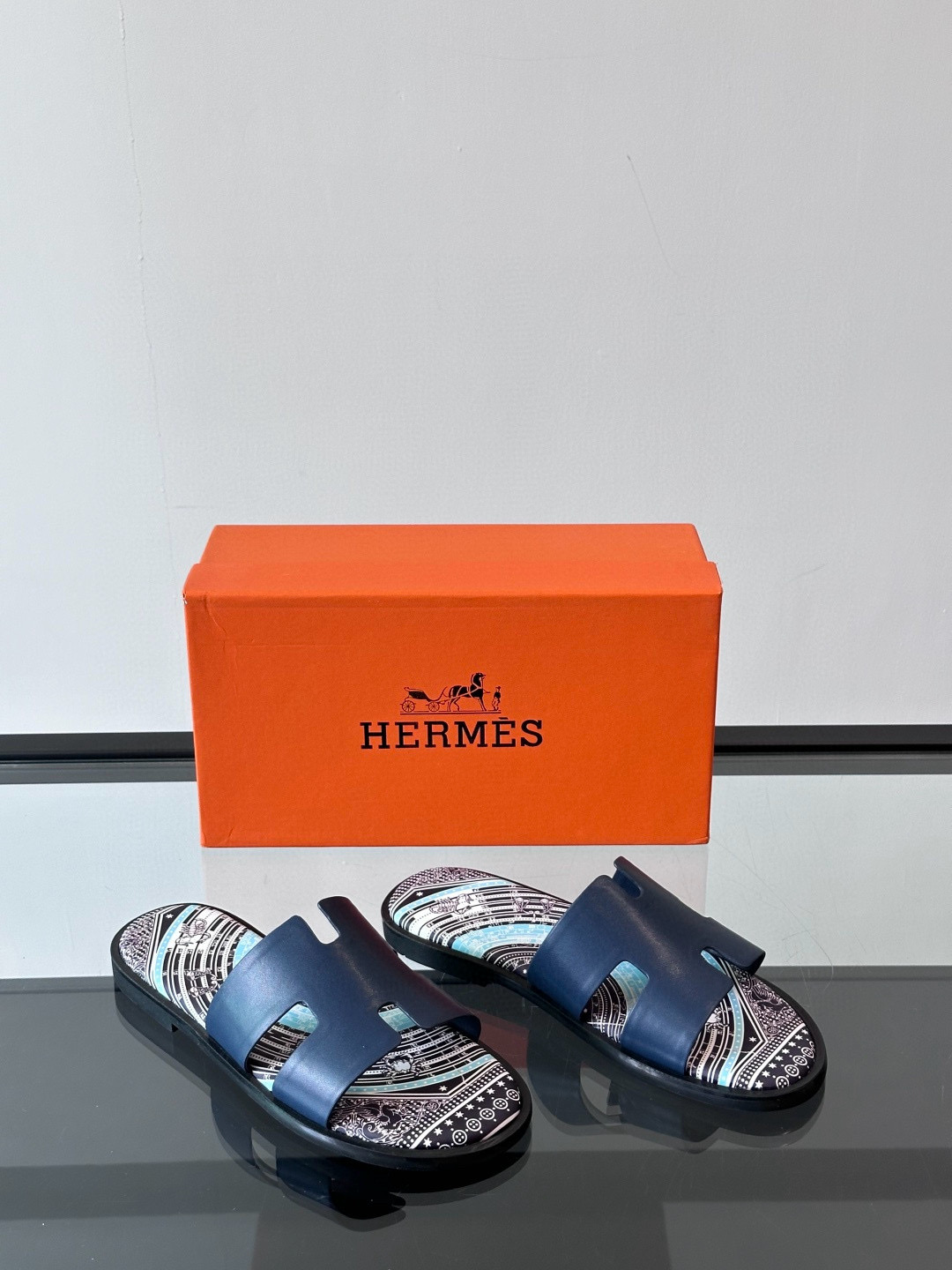 에르메스 Hermes Lzmir 슬리퍼
