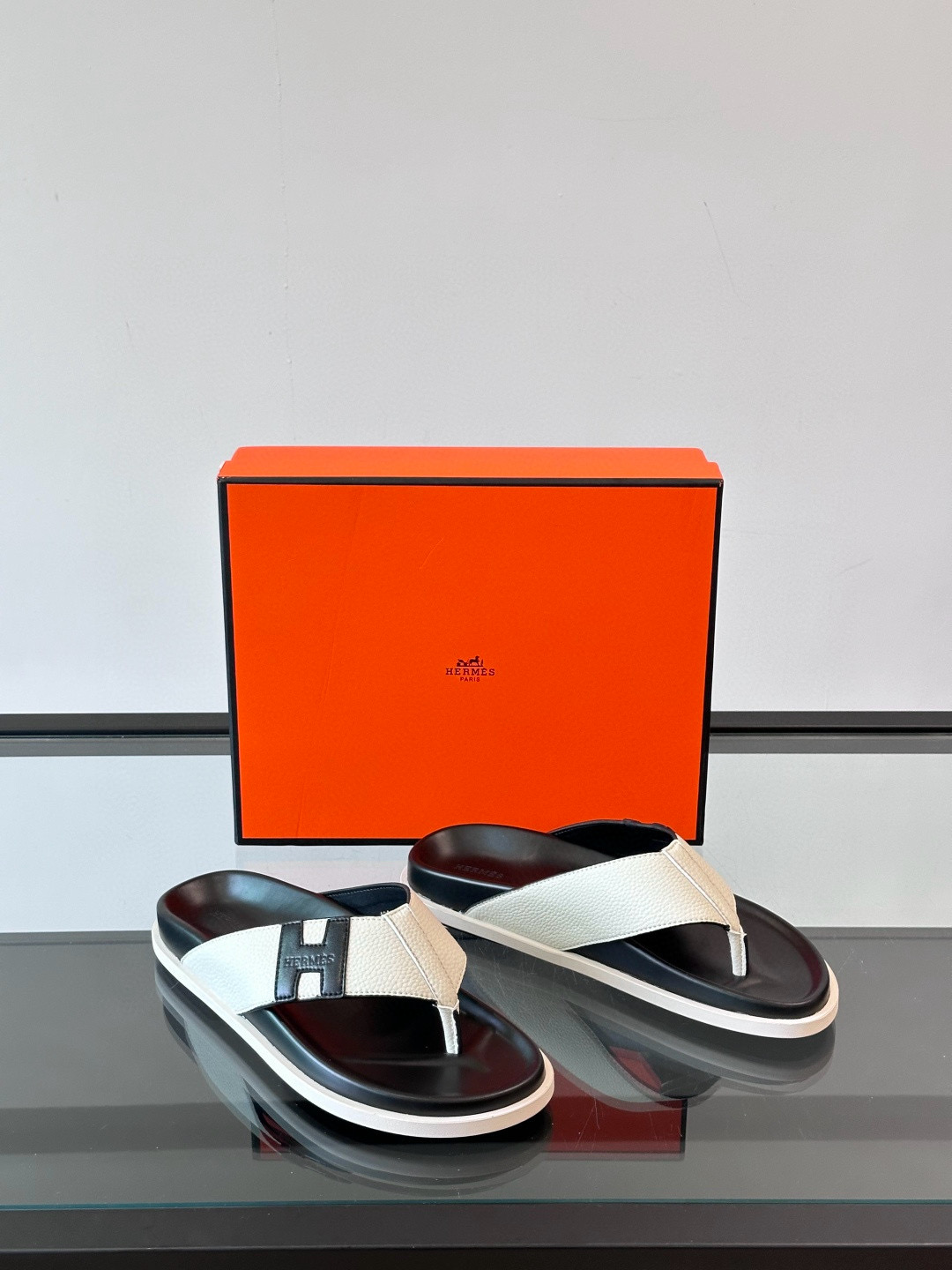 에르메스 Hermes 슬리퍼