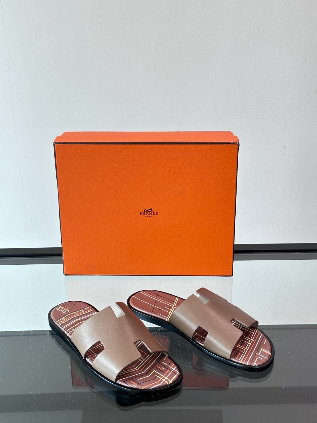 에르메스 Hermes 슬리퍼