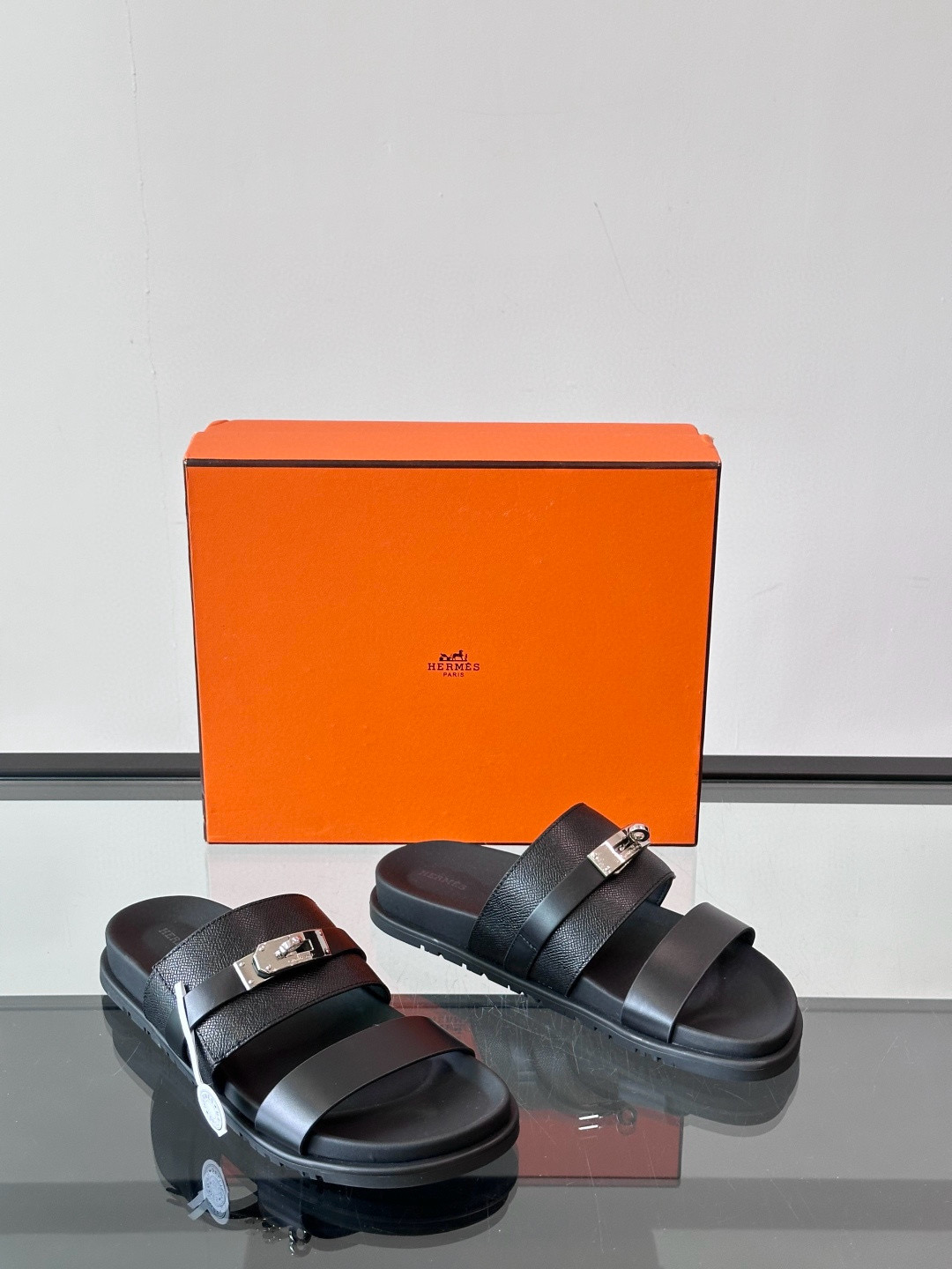 에르메스 Hermes 슬리퍼