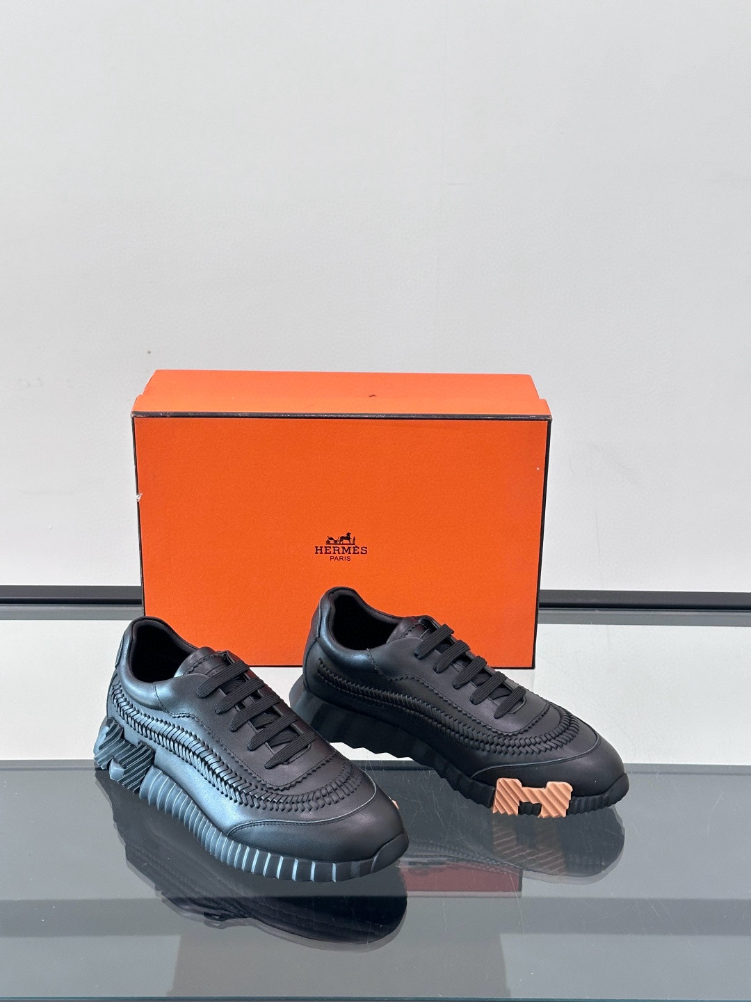 에르메스 Hermes 스니커즈