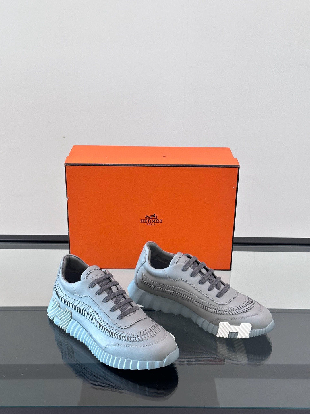 에르메스 Hermes 스니커즈