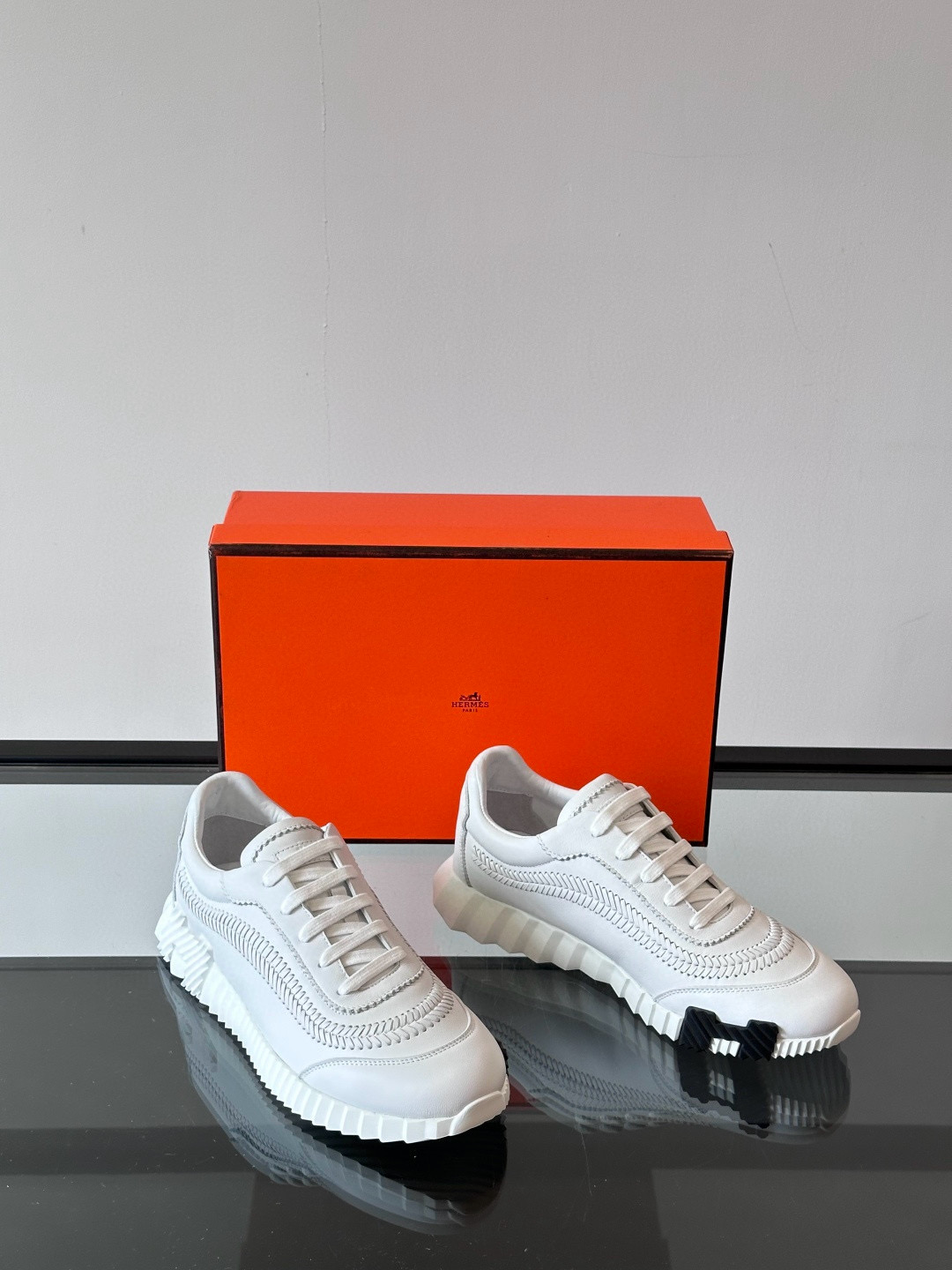 에르메스 Hermes 스니커즈 White