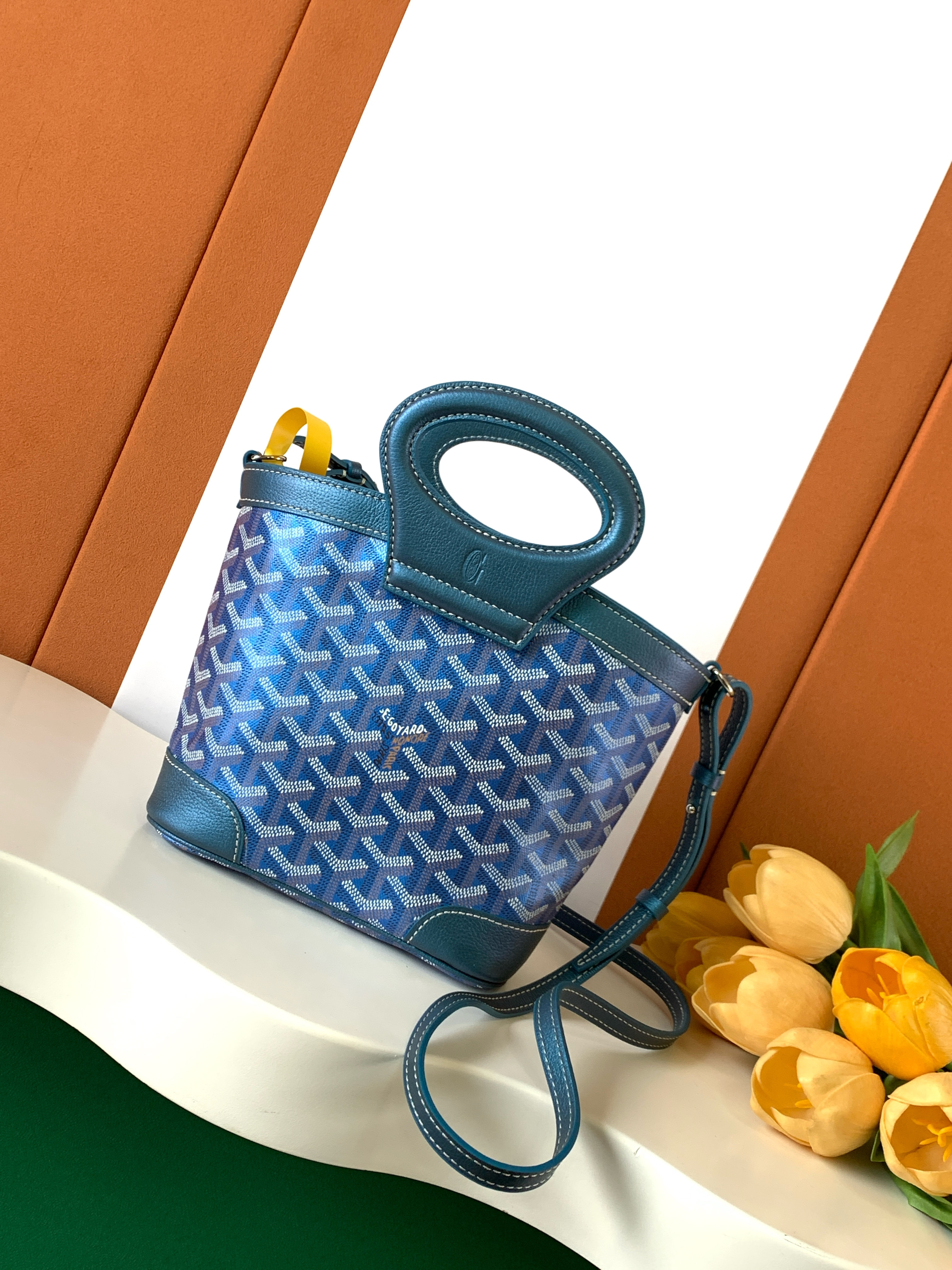 고야드 Goyard 8313 Beluga Mini Bag 23cm