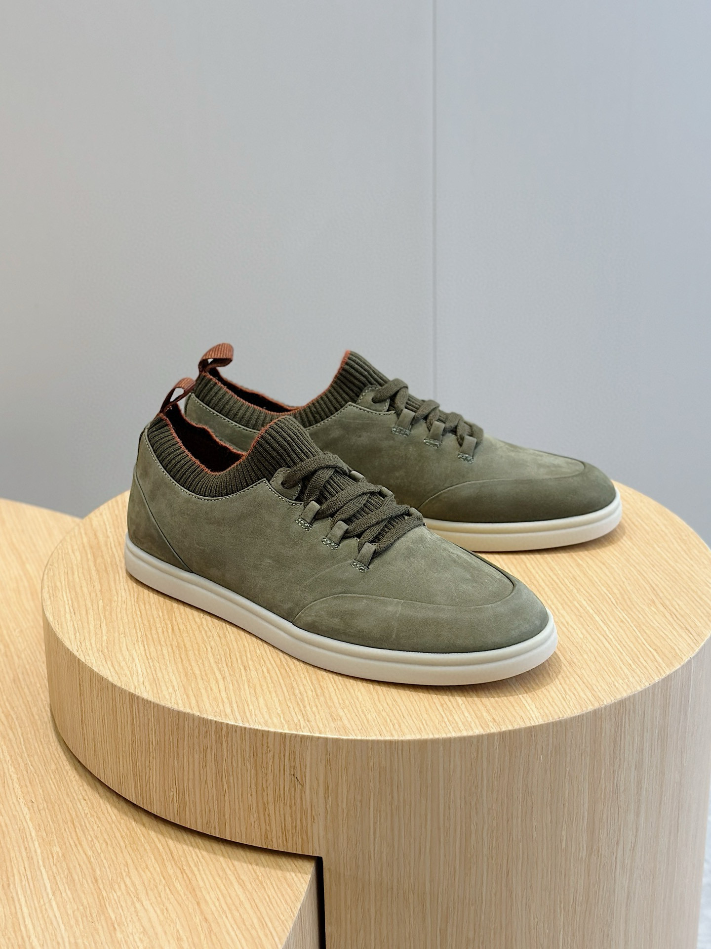 로로피아나 Loro Piana Soho Walk 스니커즈