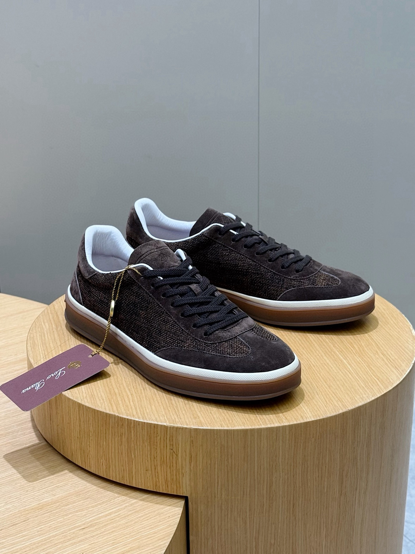 로로피아나 Loro Piana Tennis Walk 스니커즈
