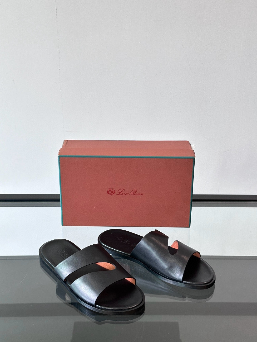 로로피아나 Loro Piana 슬리퍼