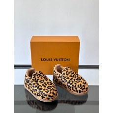 루이비통 Louis Vuitton & Nigo Buttersoft 스니커즈