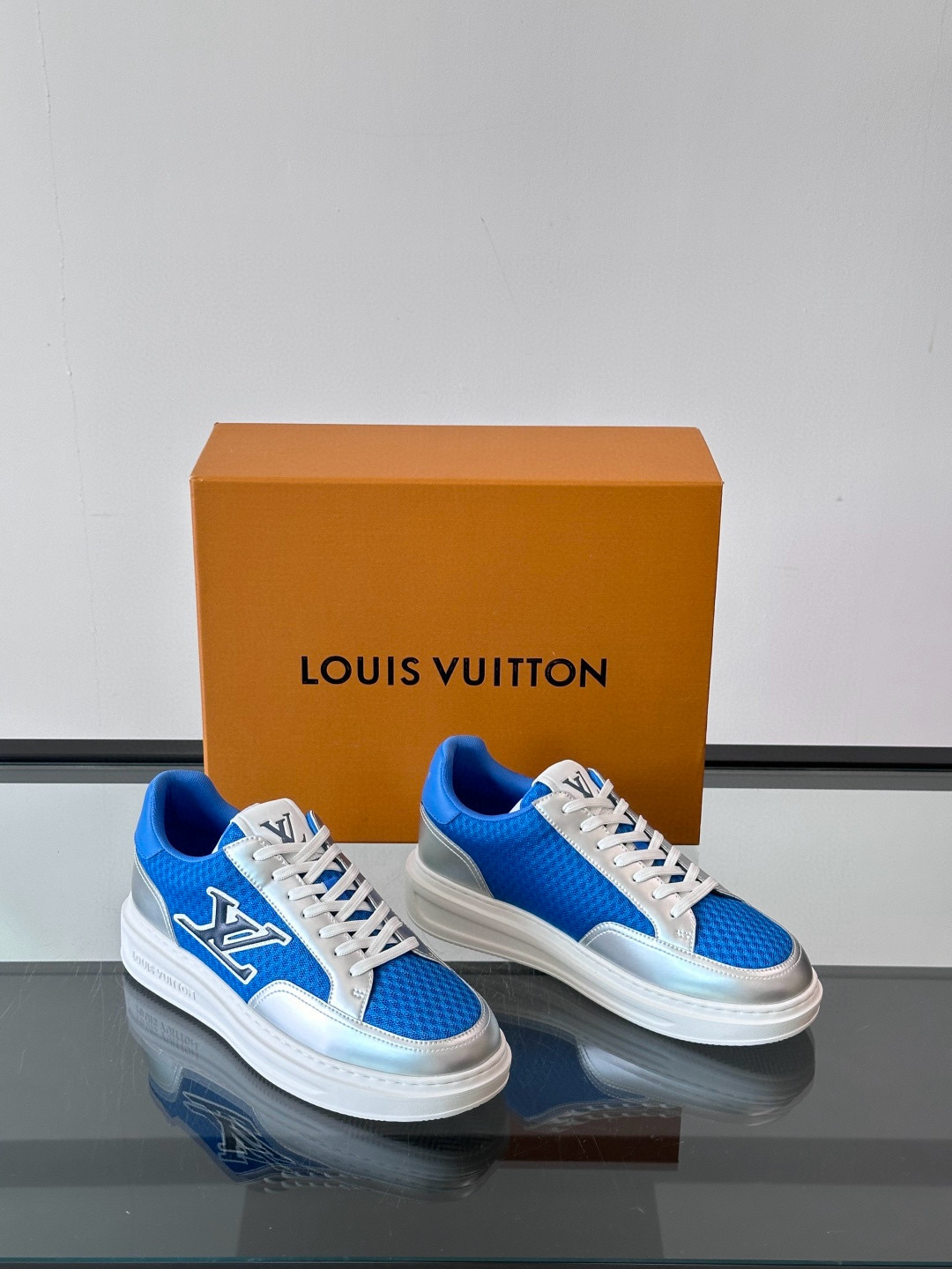 루이비통 Louis Vuitton  Beverly Hills 스니커즈