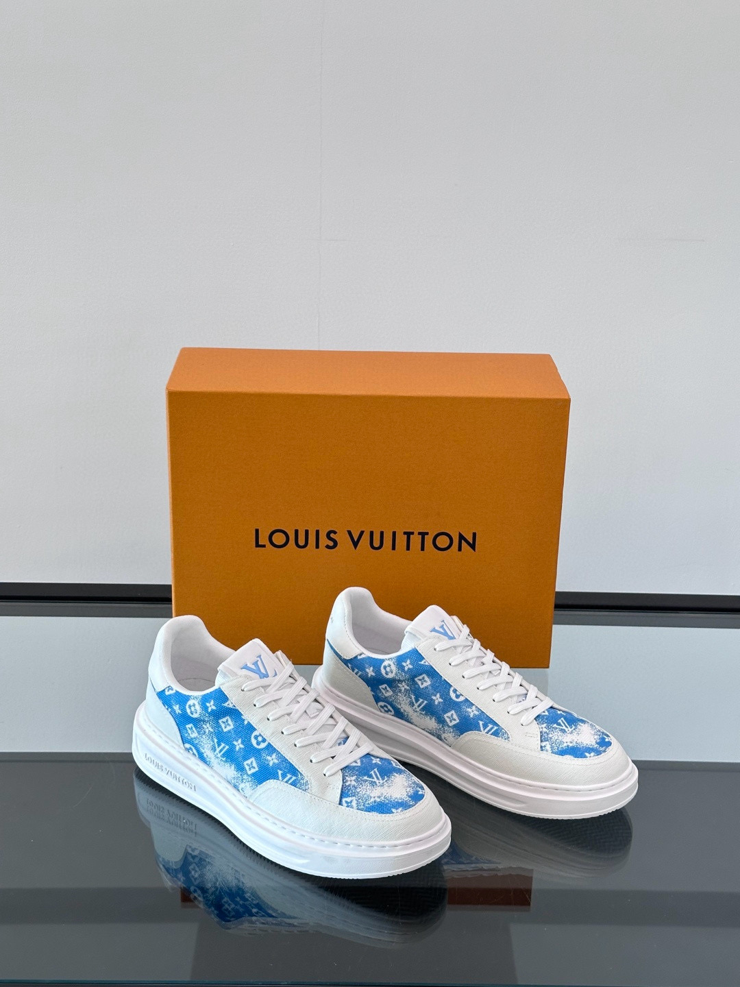 루이비통 Louis Vuitton  Beverly Hills 스니커즈