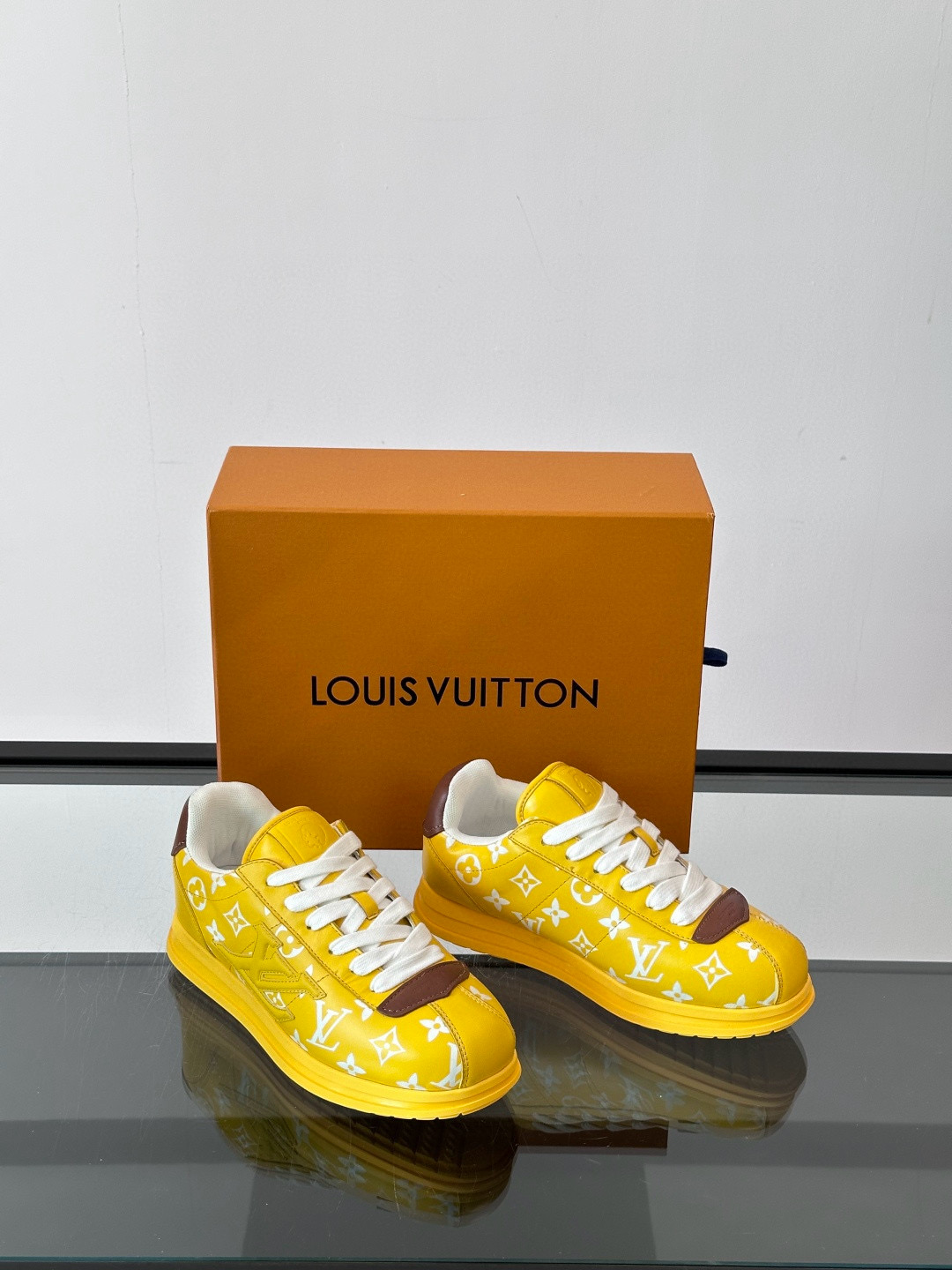 루이비통 Louis Vuitton Buttersoft 스니커즈