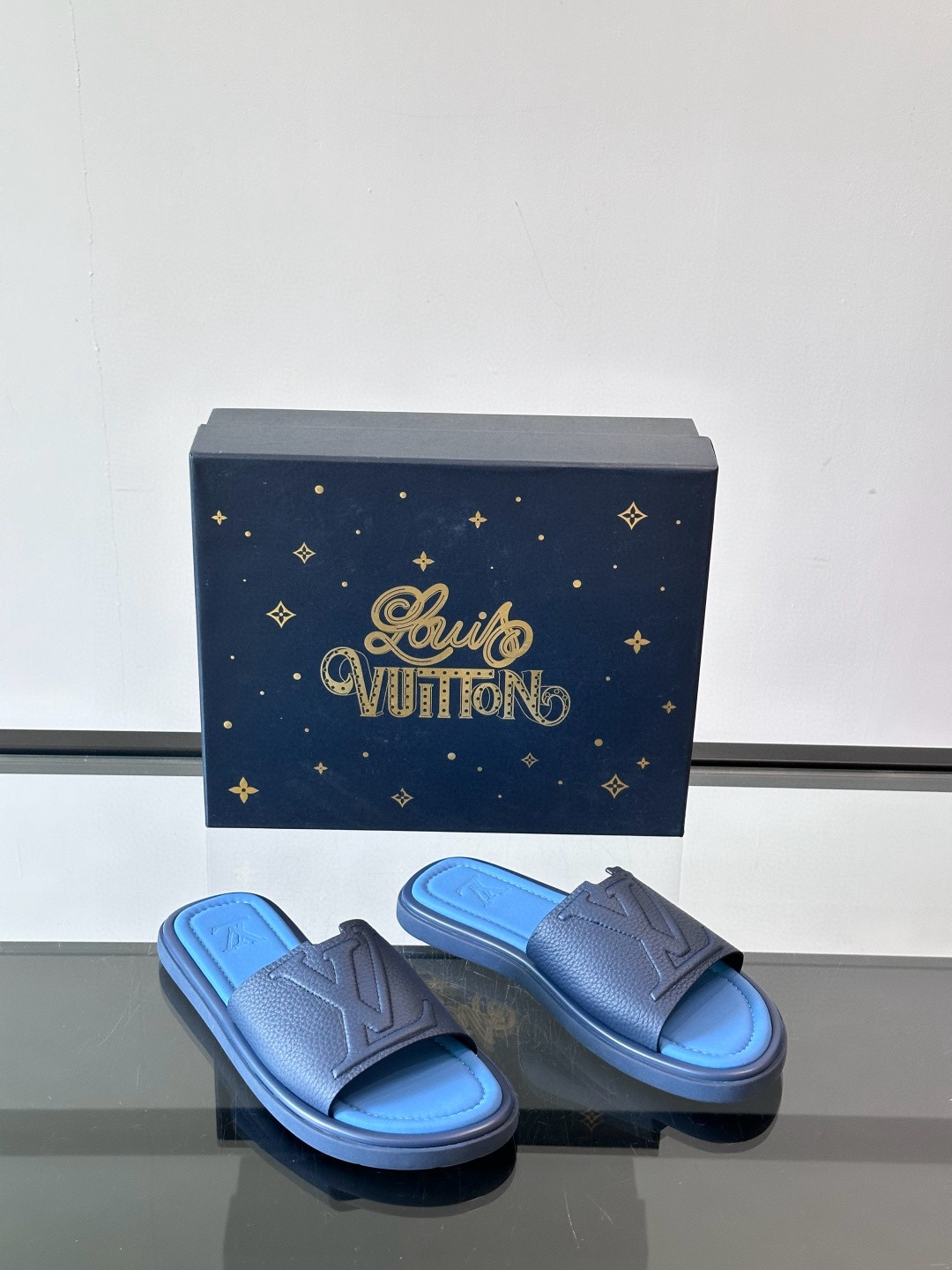 루이비통 Louis Vuitton New arrival 슬리퍼