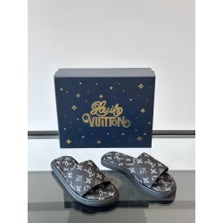 루이비통 Louis Vuitton New arrival 슬리퍼