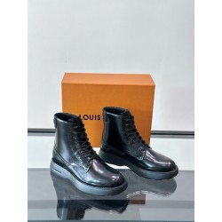 루이비통 Louis Vuitton Ranger 앵클 부츠