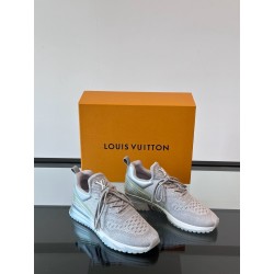 루이비통 Louis Vuitton Run Away 스니커즈