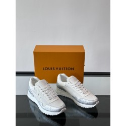 루이비통 Louis Vuitton Run Away 스니커즈