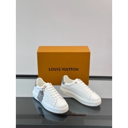루이비통 Louis Vuitton Time Out 스니커즈