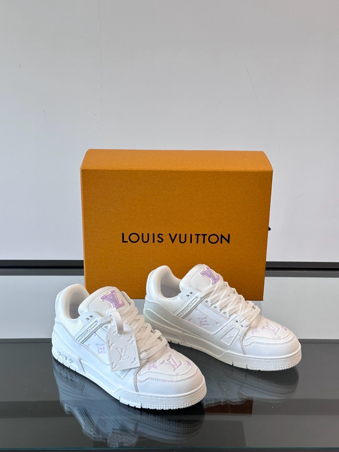 루이비통 Louis Vuitton Trainer 스니커즈