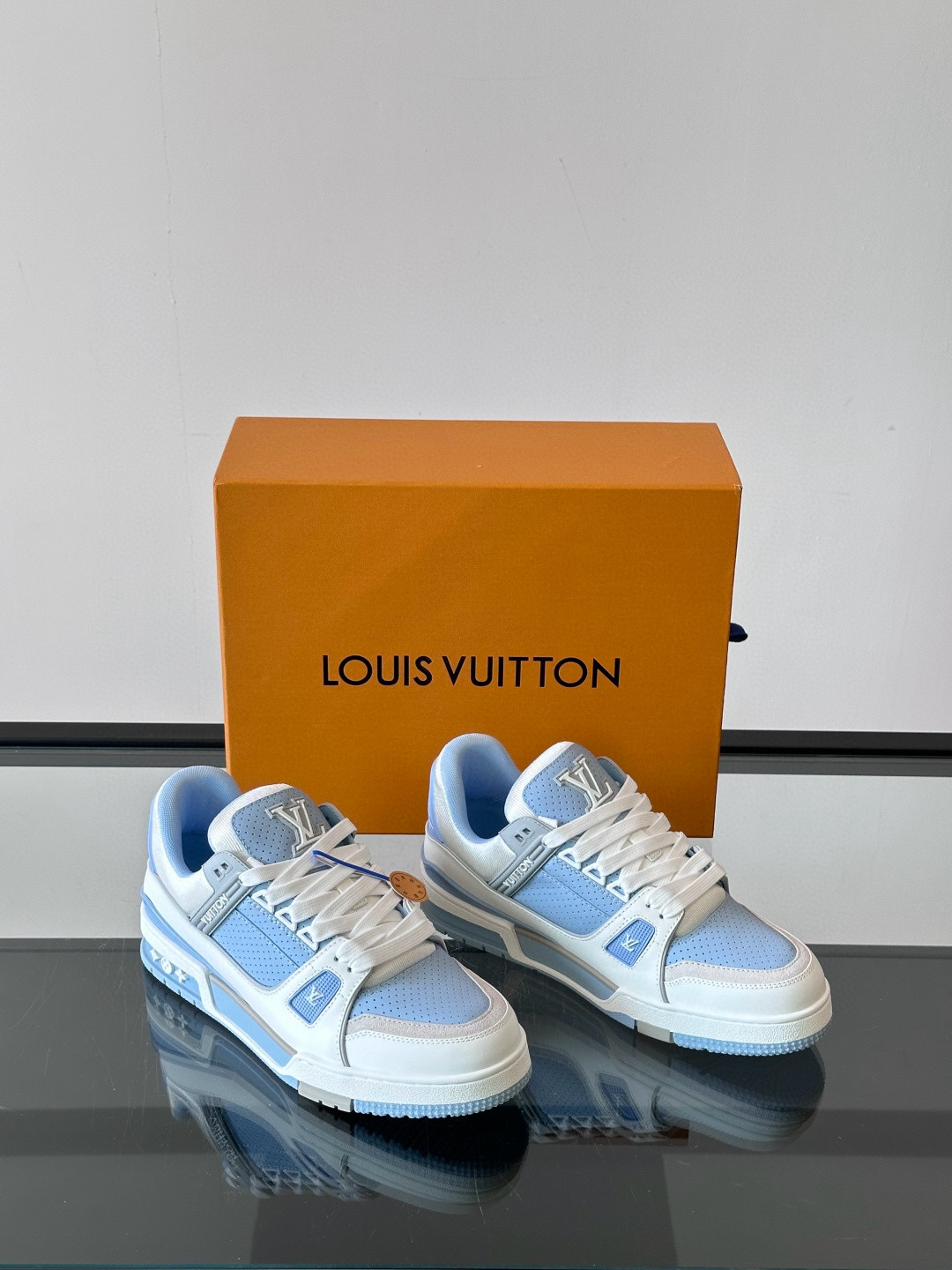 루이비통 Louis Vuitton Trainer 스니커즈