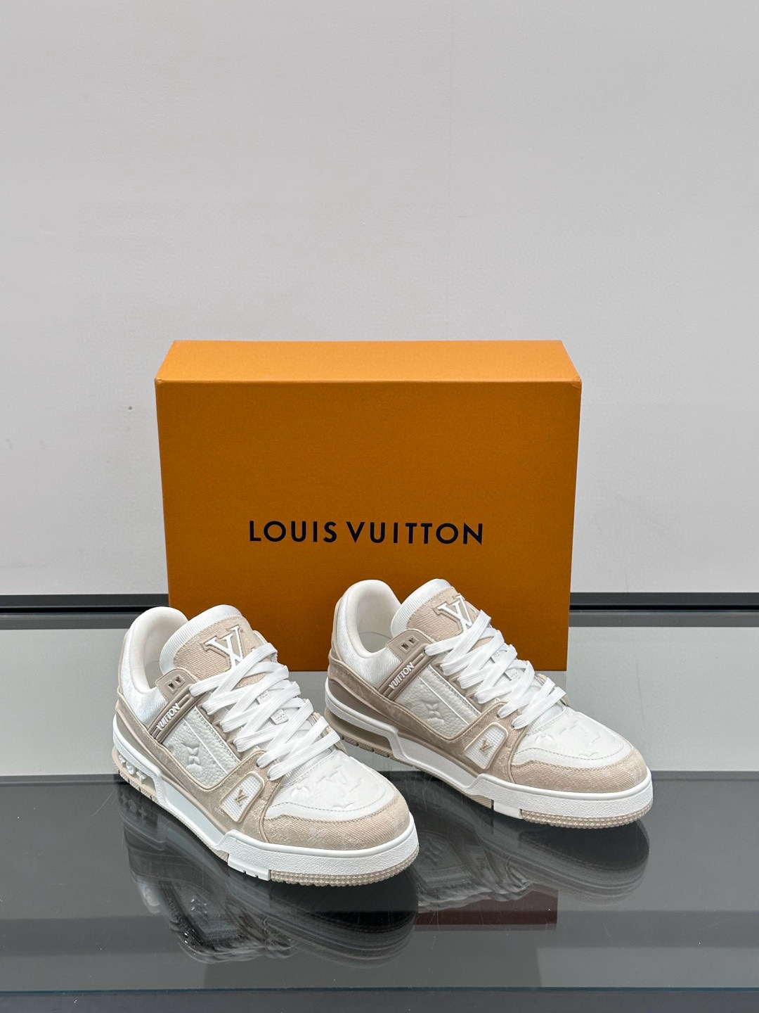 루이비통 Louis Vuitton Trainer 스니커즈