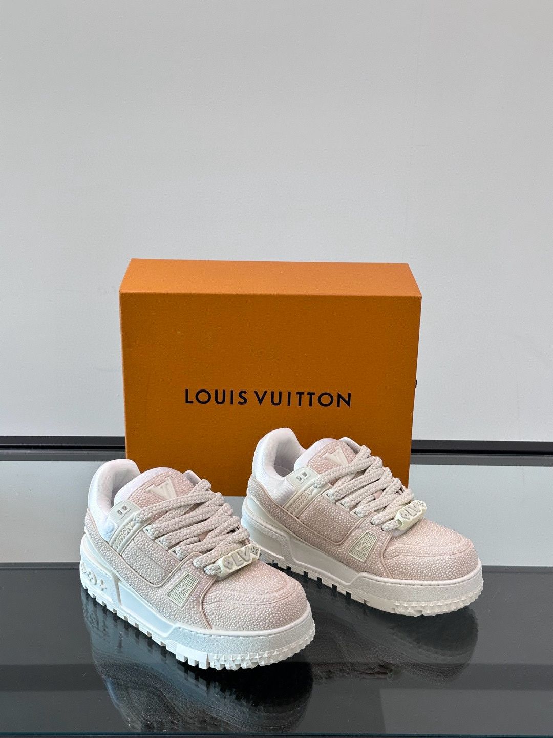 루이비통 Louis Vuitton Trainer 스니커즈